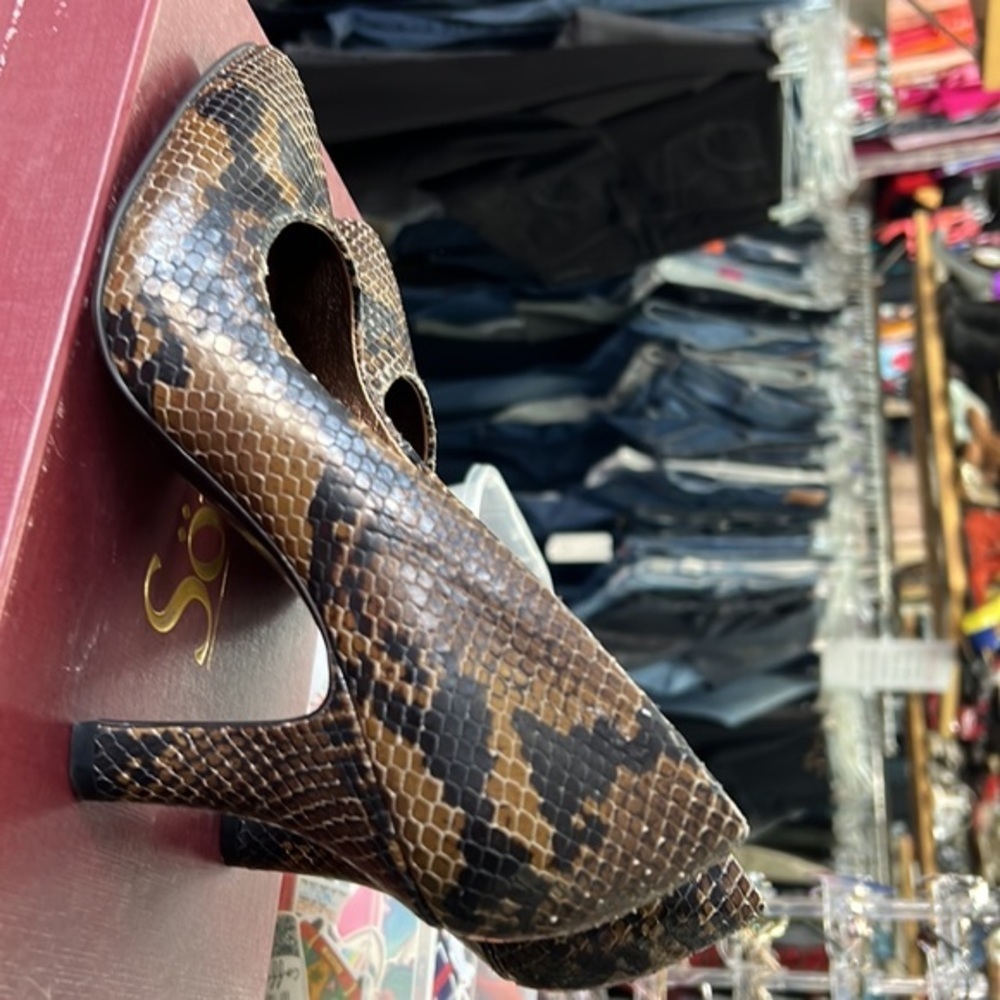 Sfft Avant Mocha Python Print Pump In Box Size 7.5 - image 5